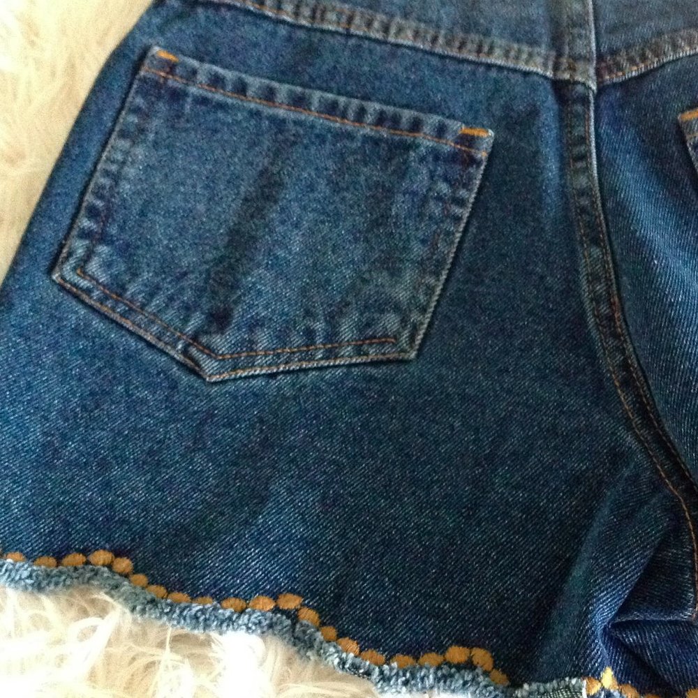 Farm Rio Embroidered Pineapples Denim Shorts - Picture 8 of 11